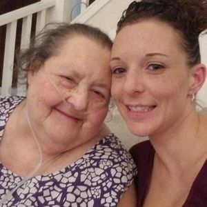 Meet your Posher, Stacy